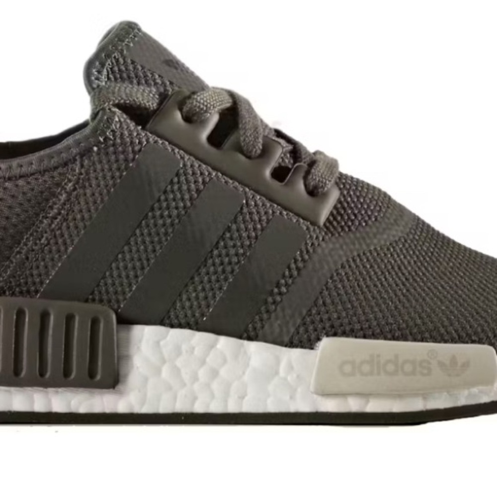 adidas NMD R1
Ultility Grey (Kid's)